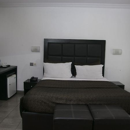 Angel Hotel Lagos Buitenkant foto