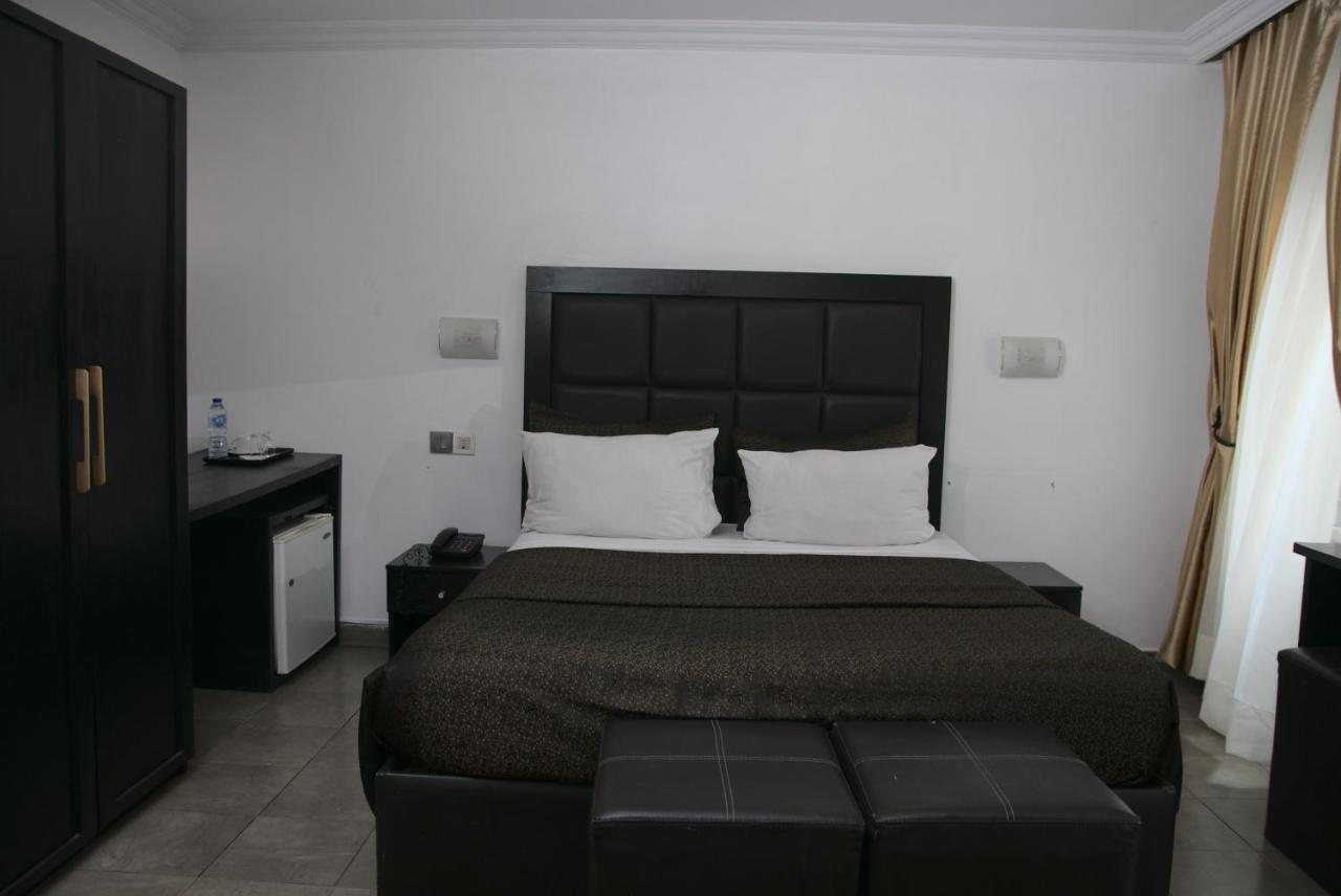 Angel Hotel Lagos Buitenkant foto